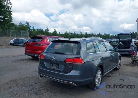 2019 Volkswagen Golf Alltrack Tsi S/Tsi Se/Tsi Sel from USA, damaged, VIN 3VWH17AUXKM506457